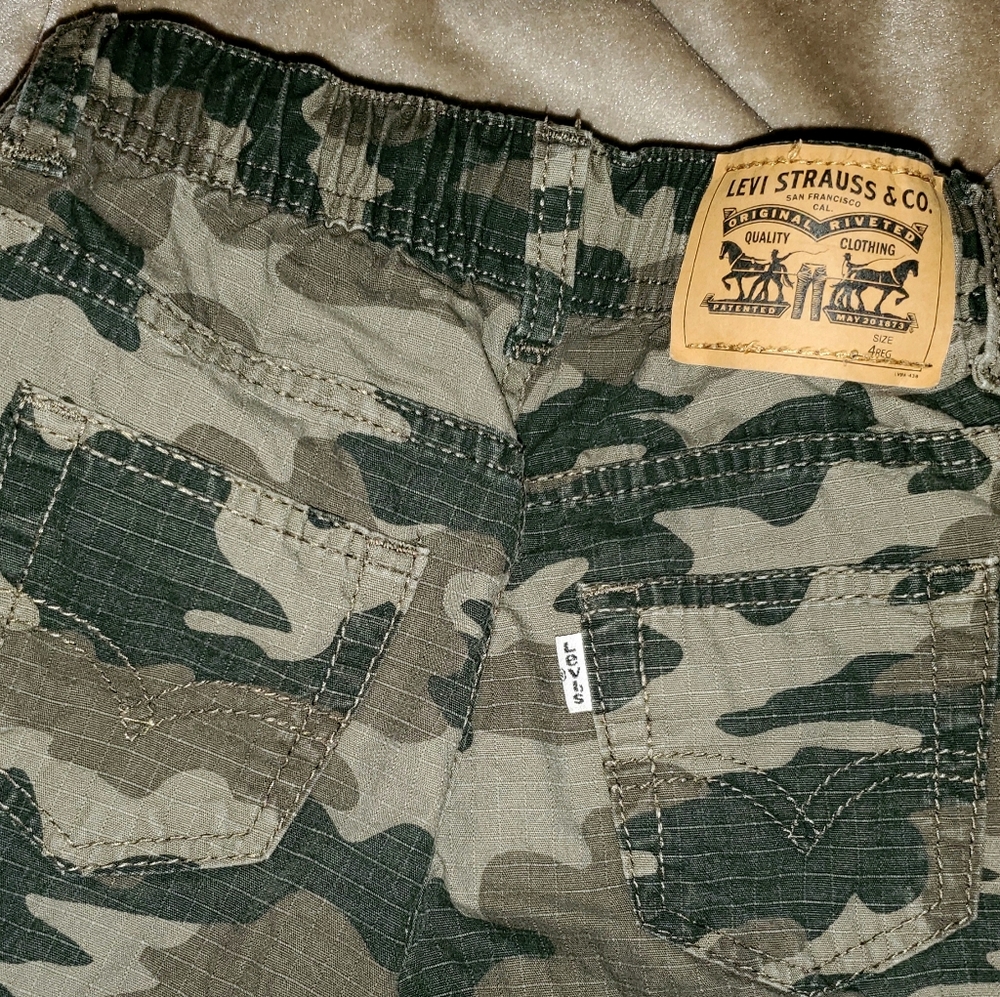Great Camo Joggers, great condition